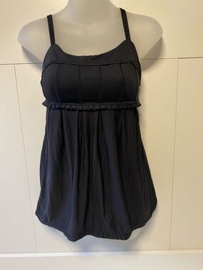 lululemon athletica Black Ruffle-Trim Tank Top - Women